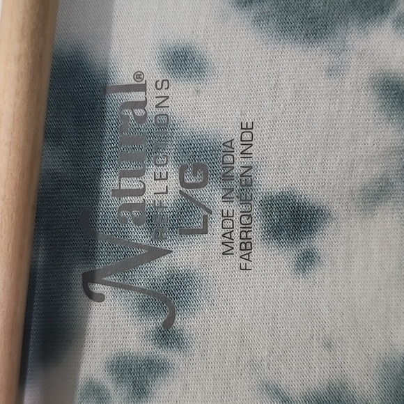 Natural reflection tiedye top size L - Picture 4 of 7